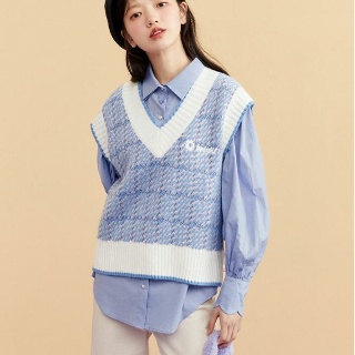 하늘 조끼 하트 홀가니트 회사 사무실 하객룩 가을 봄 겨울 간절기